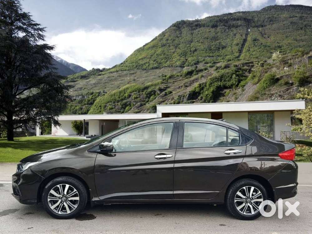 Honda City I-vtec V, 2018, Petrol