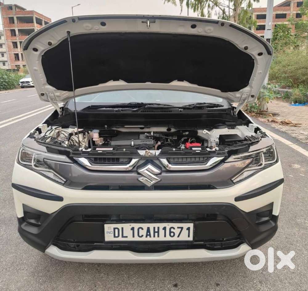 Maruti Suzuki Brezza 1.5 Zxi Smart Hybrid, 2023, Petrol
