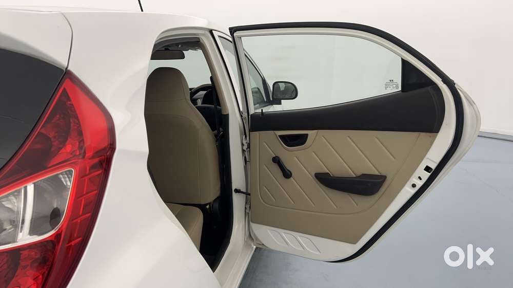 Hyundai Eon Era +, 2018, Petrol