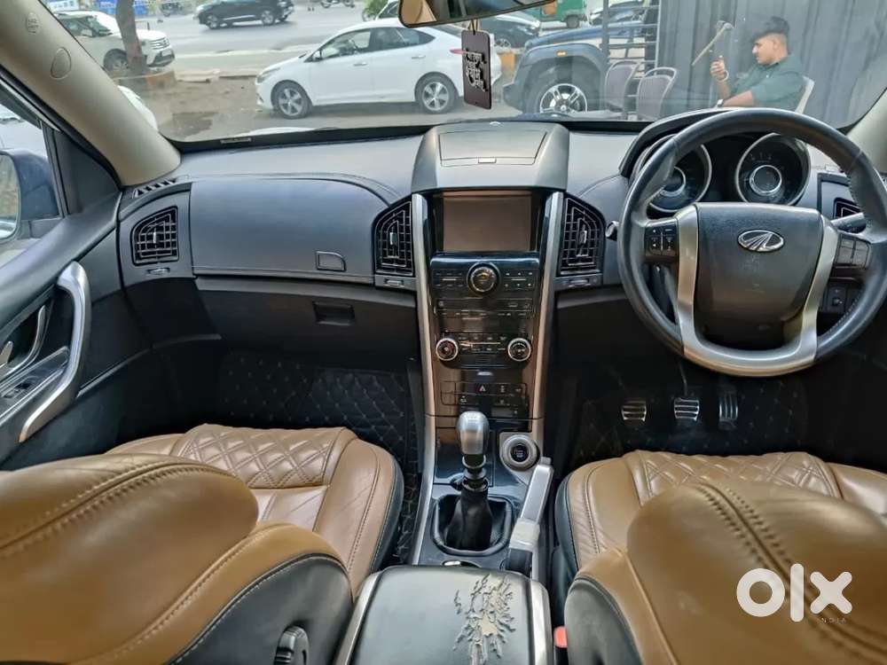 Mahindra Xuv500 W11 Option Awd, 2021, Diesel