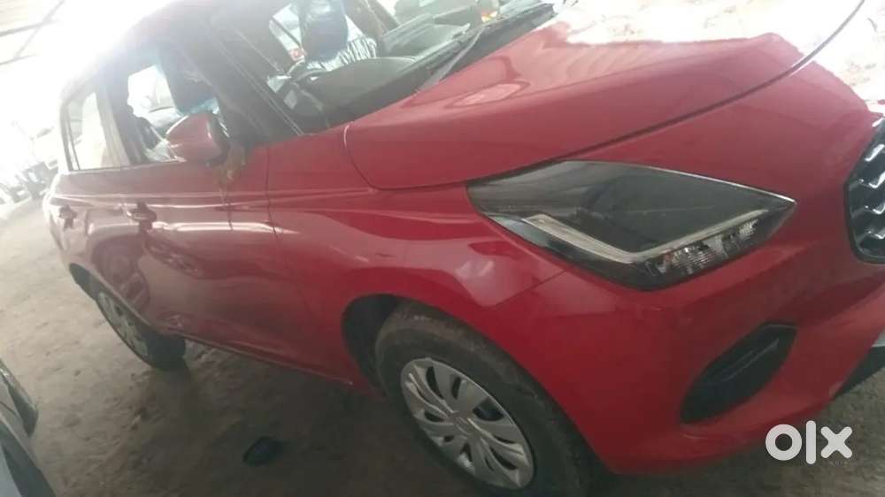 Maruti Suzuki Swift Vxi O 2025 Last Model Driven 6000 Km