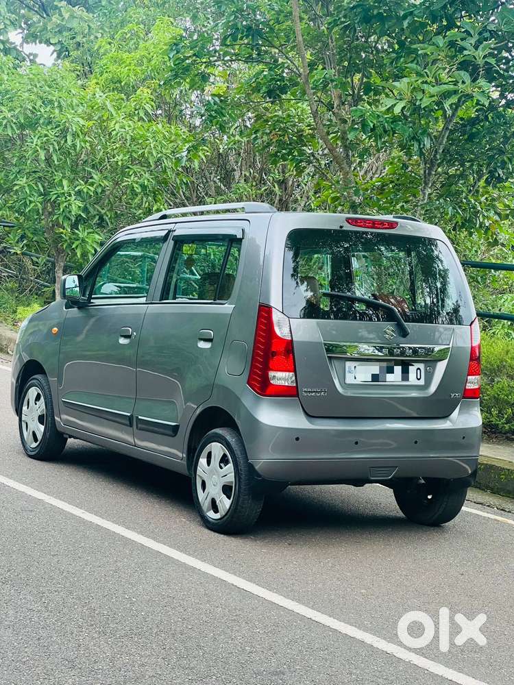 Maruti Suzuki Wagon R Vxi Mt 1.0l, 2018, Petrol