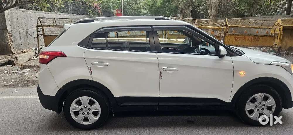 Hyundai Creta 2017 Petrol 90000 Km Driven