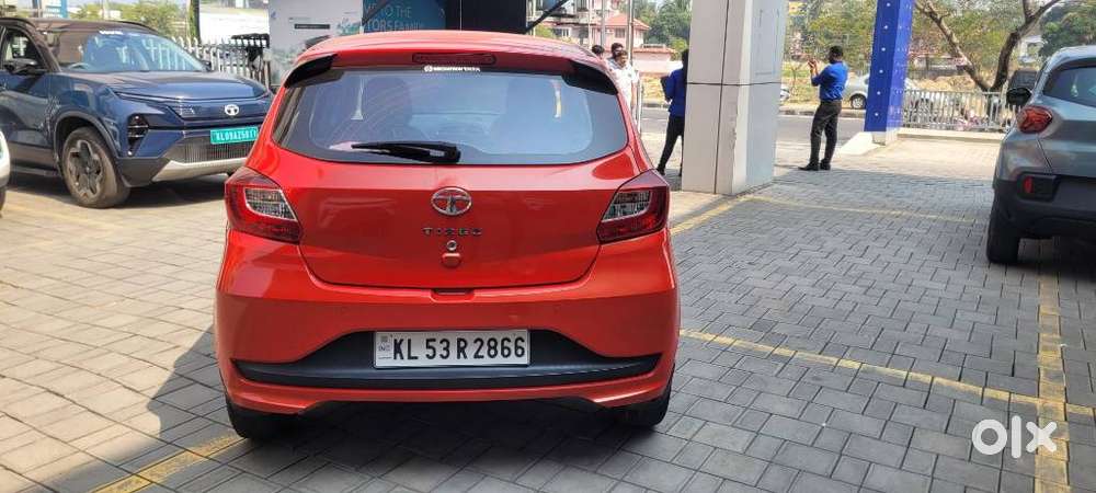 Tata Tiago 1.2 Revotron Xz (o), 2020, Petrol