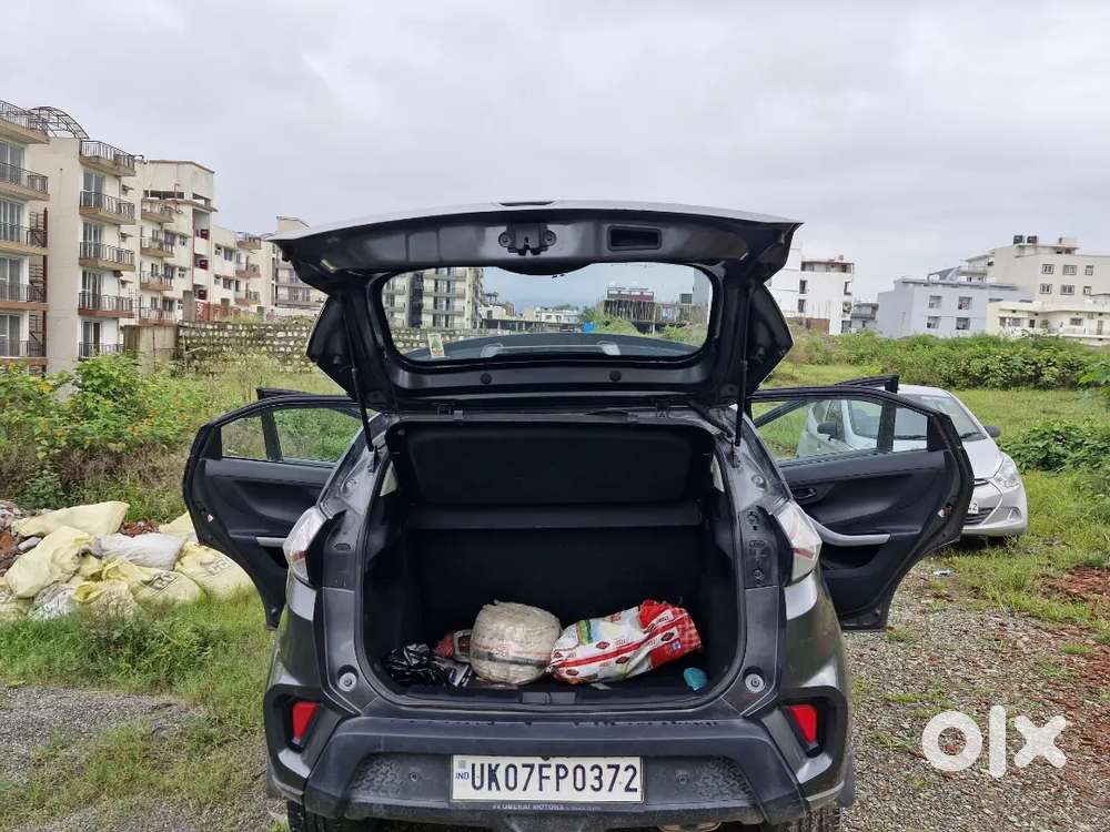 Tata Nexon 1.2 Petrol 2023