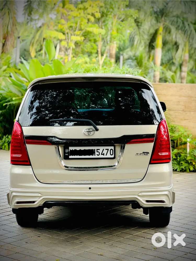 Toyota Innova 2.5 G Diesel 2014