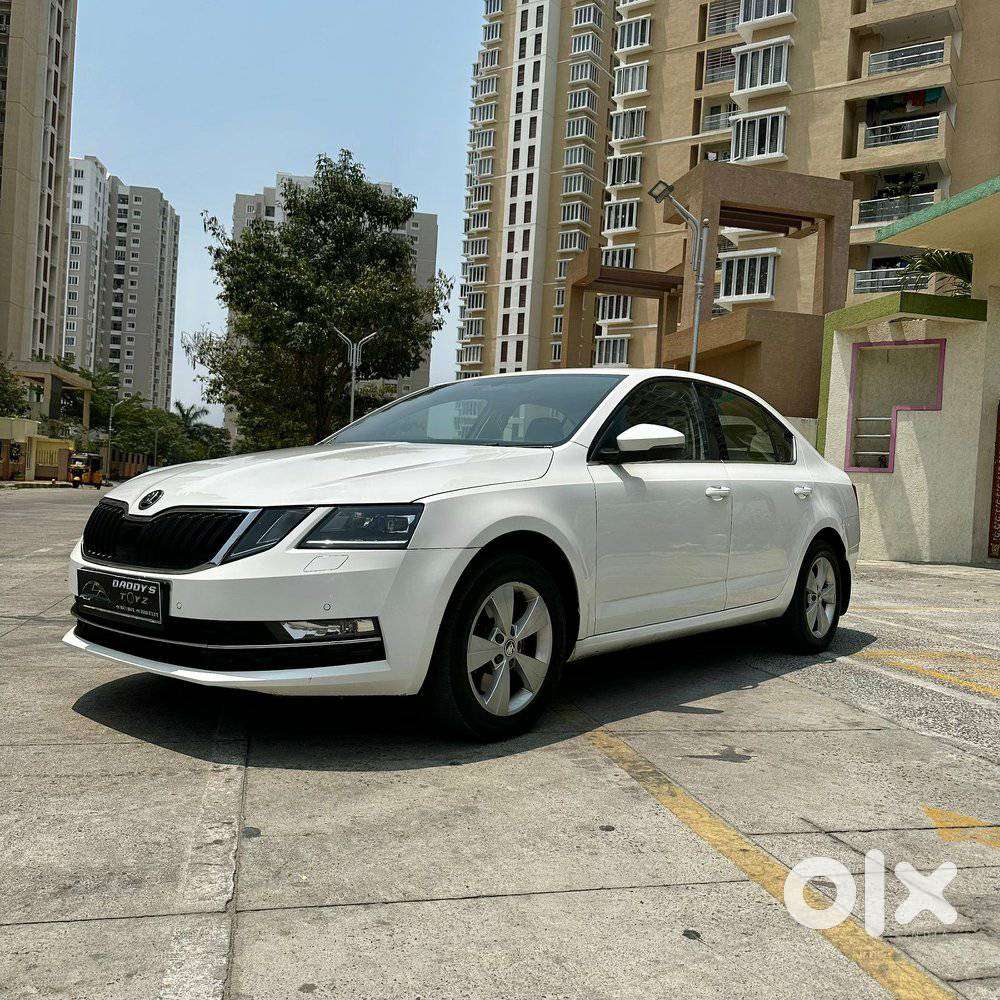 Skoda Octavia 1.8 Tsi At Style, 2018, Petrol