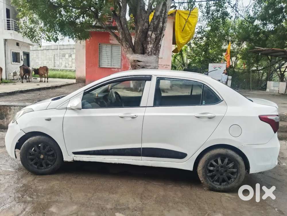 Hyundai Xcent 2018 Variant
