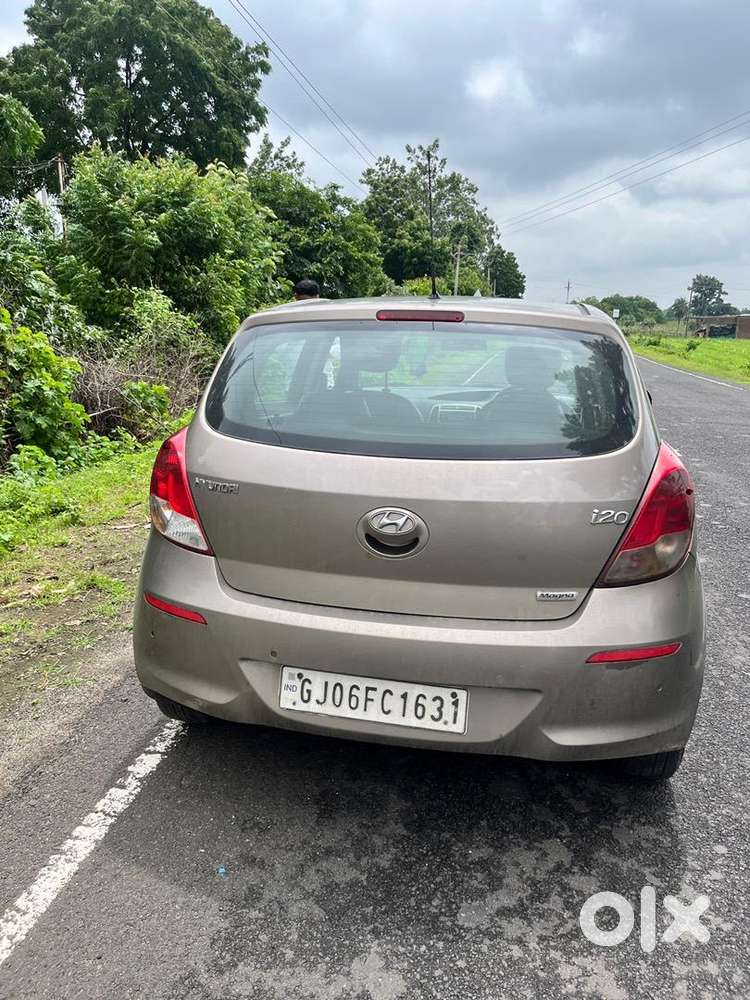Hyundai I20 Petrol Manual 2012