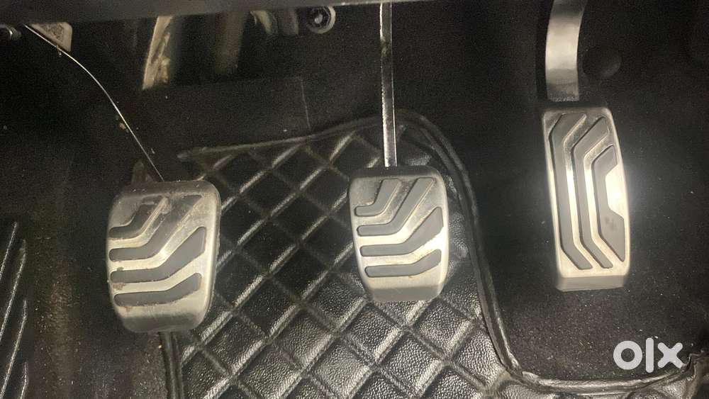 Mahindra Xuv700 2.2 Ax 5 Diesel Mt Str, 2022, Diesel