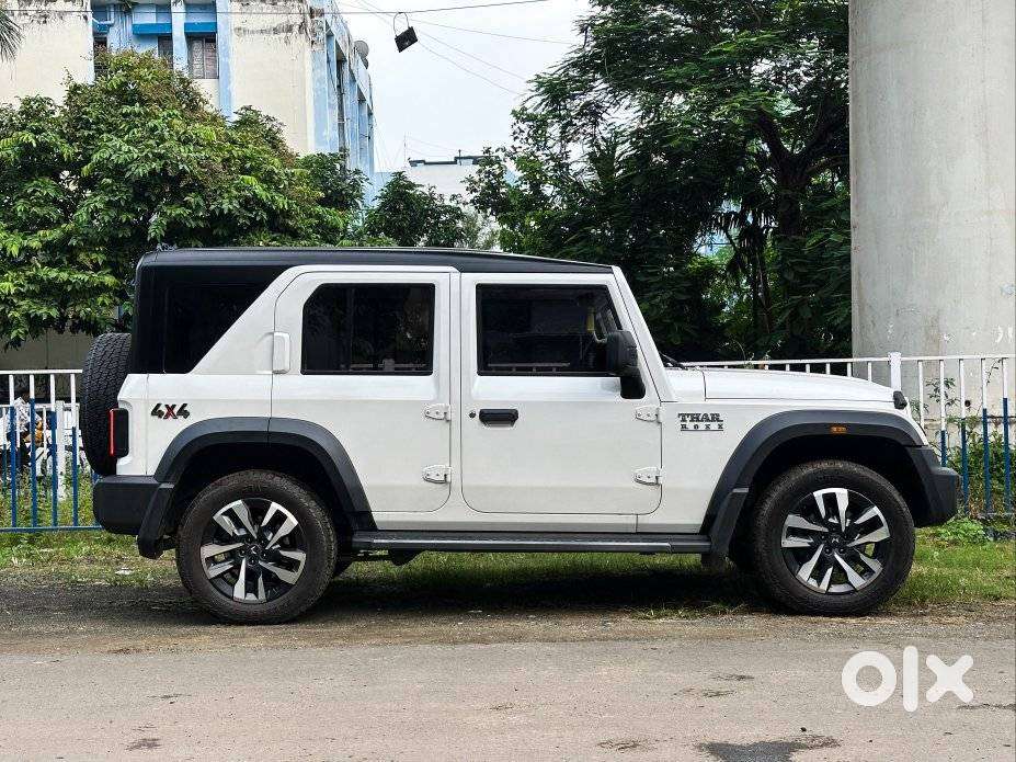 Mahindra Thar Roxx Ax7 L Diesel At 4wd, 2025, Diesel