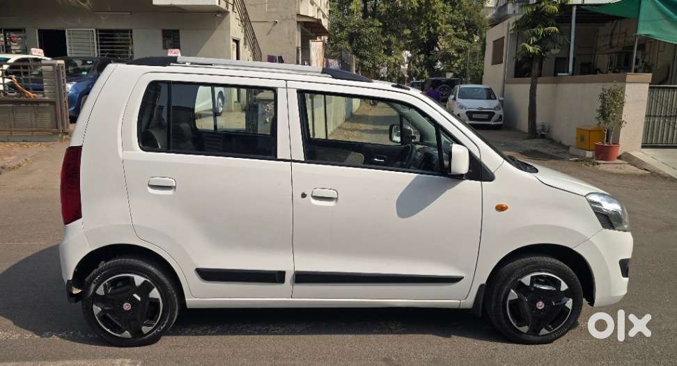 Maruti Suzuki Wagon R Amt Vxi, 2017, Petrol