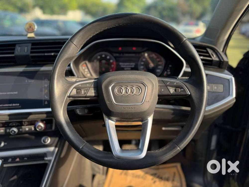 Audi Q3 40 Tfsi Technology, 2023, Petrol