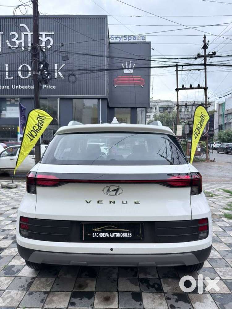 Hyundai Venue S Mt 1.2 Kappa, 2024, Petrol
