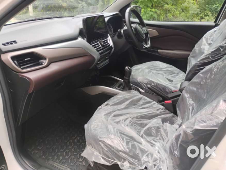 Toyota Urban Cruiser Taisor V 1.0 Petrol Mt, 2025, Petrol