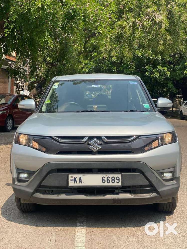 Maruti Suzuki Brezza 1.5 Vxi Smart Hybrid, 2025, Petrol