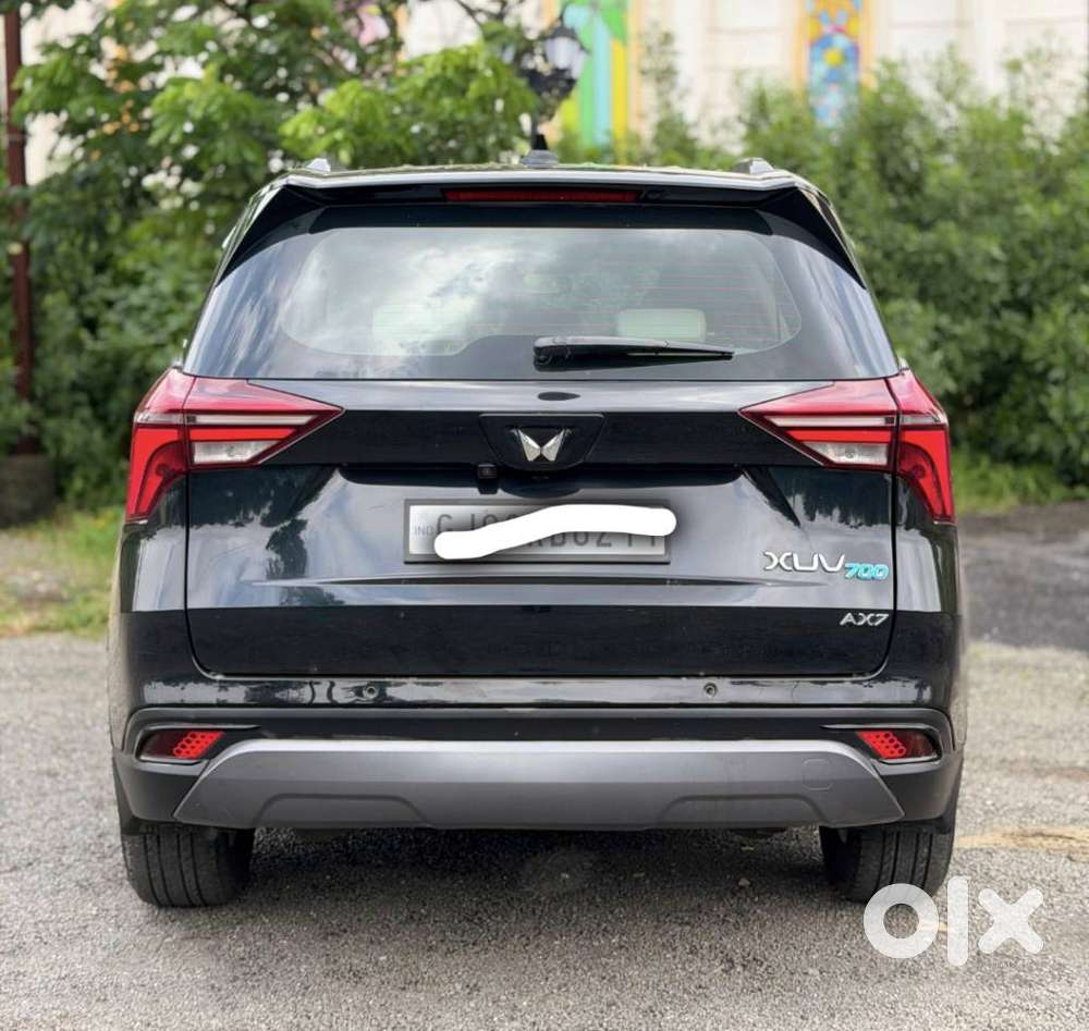 Mahindra Xuv700 2.2 Ax 7 Diesel At Luxury Pack Str, 2025, Diesel