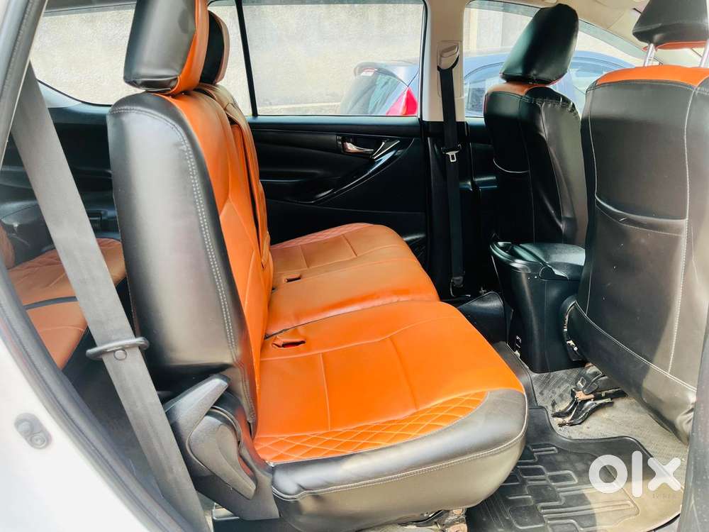 Toyota Innova Crysta 2.8 Gx At 8s, 2018, Diesel