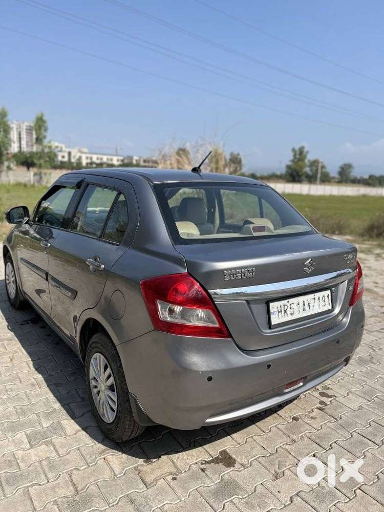 Maruti Suzuki Swift Dzire 1.2 Vxi Bsiv, 2013, Petrol