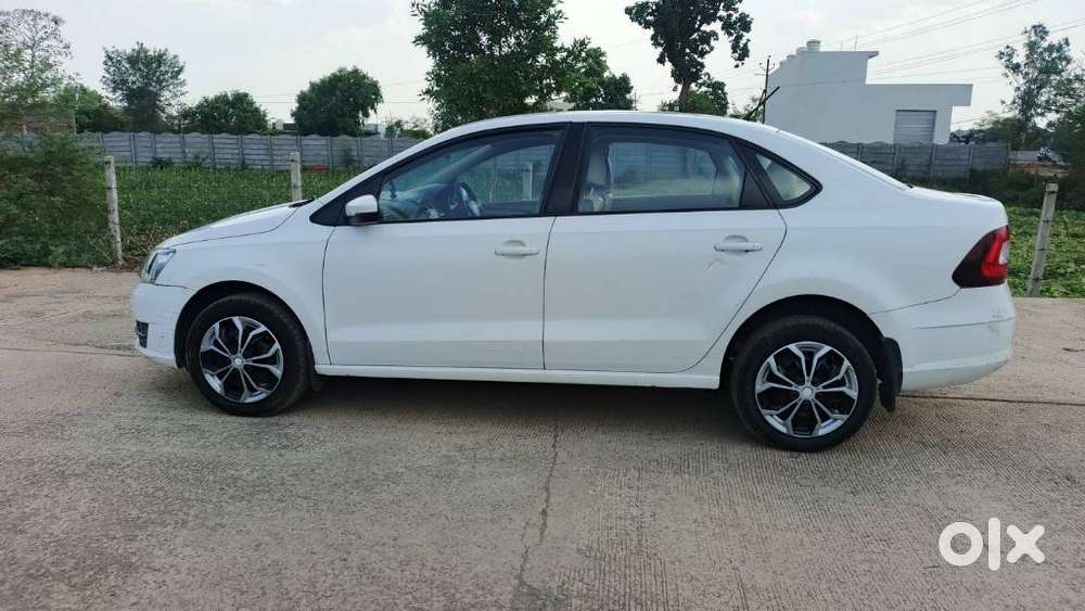 Skoda Rapid Monte Carlo 1.6 Mpi, 2017, Petrol