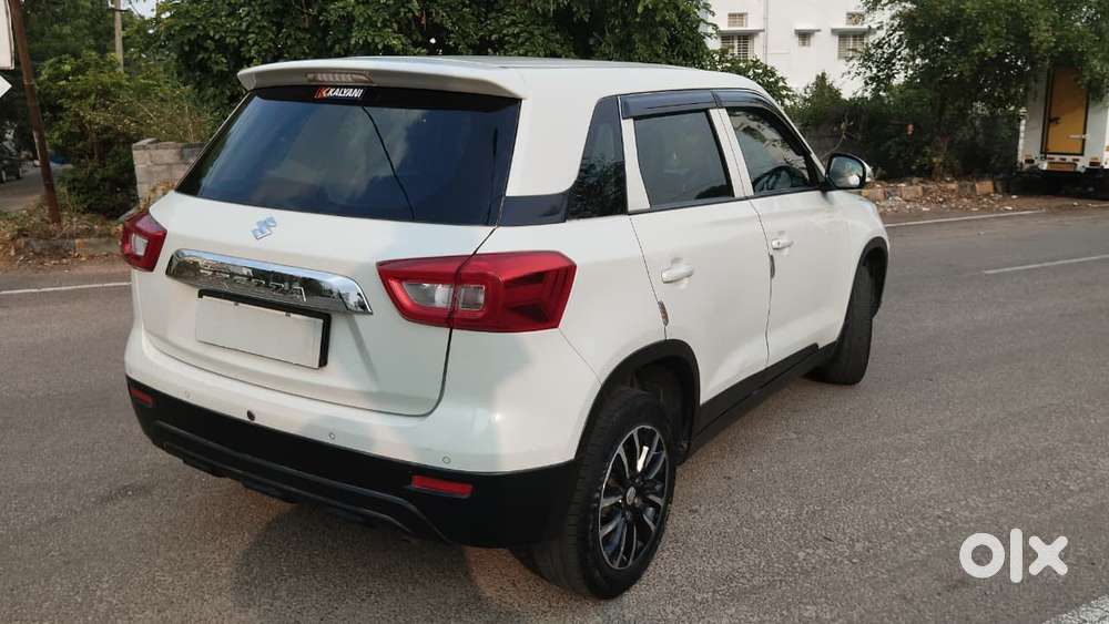 Maruti Suzuki Brezza 1.5 Vxi Smart Hybrid, 2021, Petrol