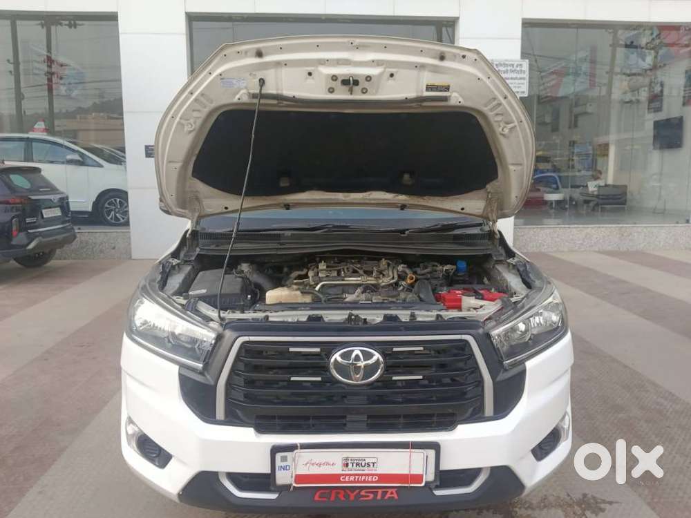 Toyota Innova Crysta 2.4 Gx Mt, 2024, Diesel