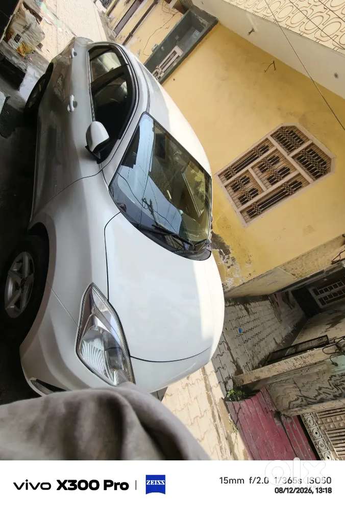 Maruti Suzuki Dzire 2023 White Hr22 Petrol+cng  Alloy Wheelurgent Sale
