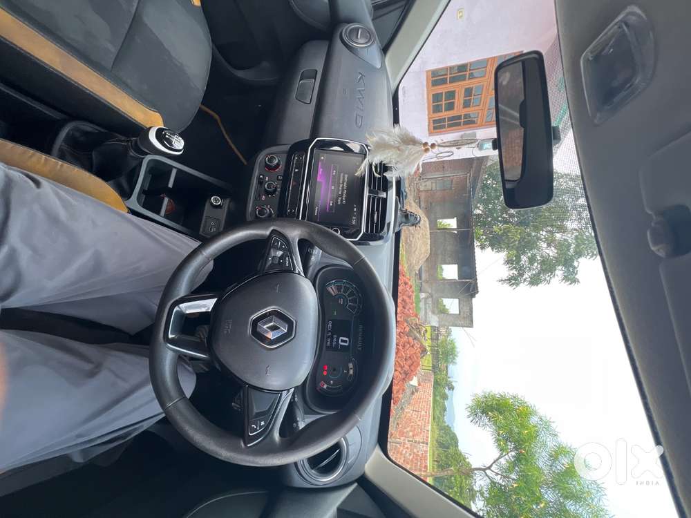 Renault Kwid 1.0 Petrol 2024