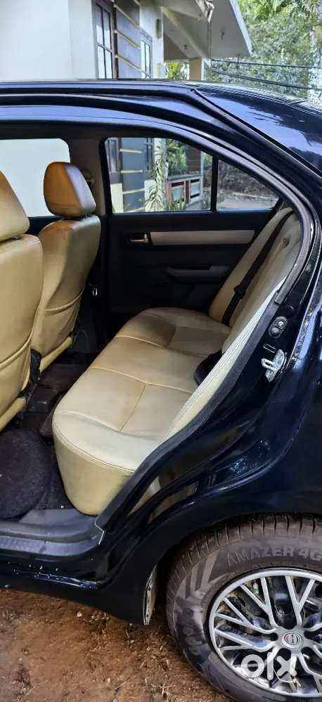 Swift Vxi 2009 Model ,four New Tyre,mind Condition, Family Used Vehicl