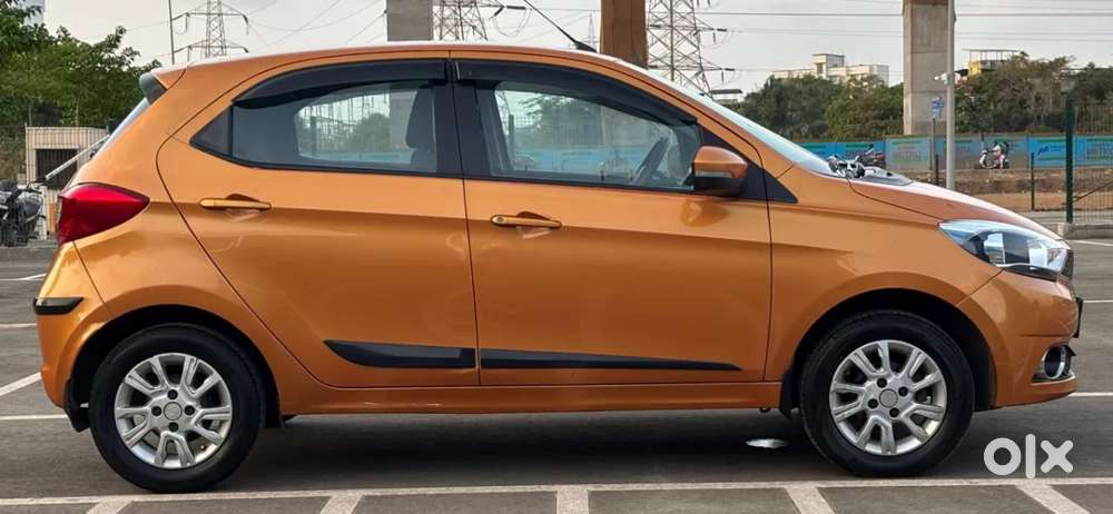 Tata Tiago Xza, 2018, Petrol