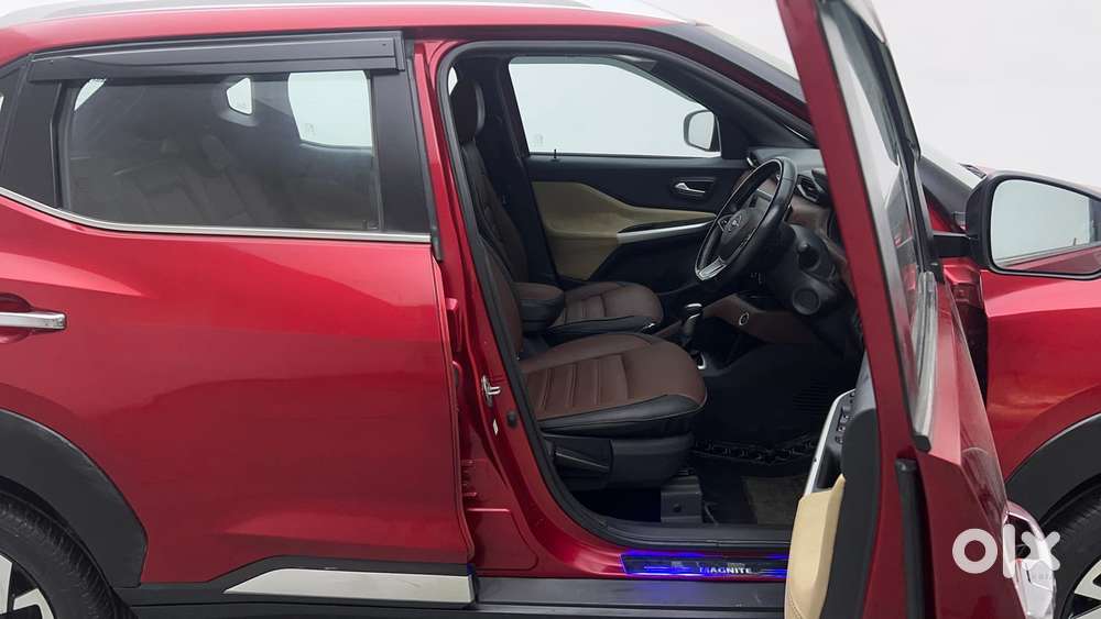 Nissan Magnite 1.0 Xv Premium Turbo Cvt, 2023, Petrol