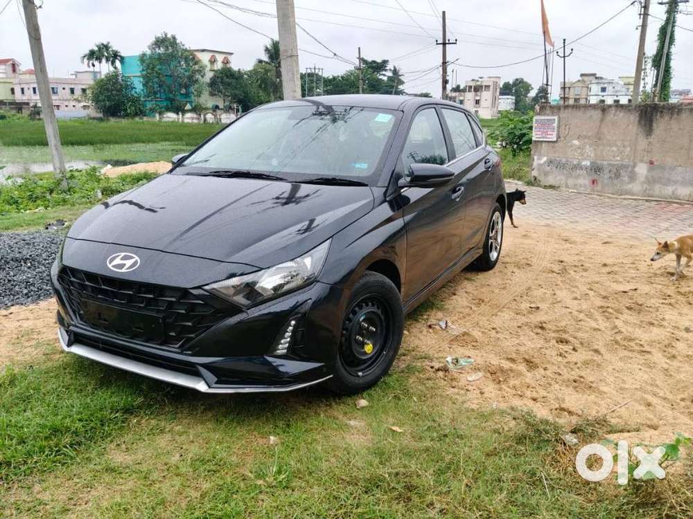 Hyundai I20 Sportz 1.2 Mt, 2024, Petrol