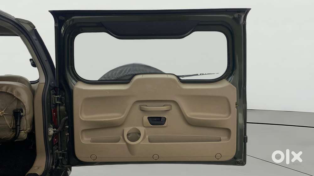 Mahindra Tuv 300 Mhawk100 T8, 2017, Diesel