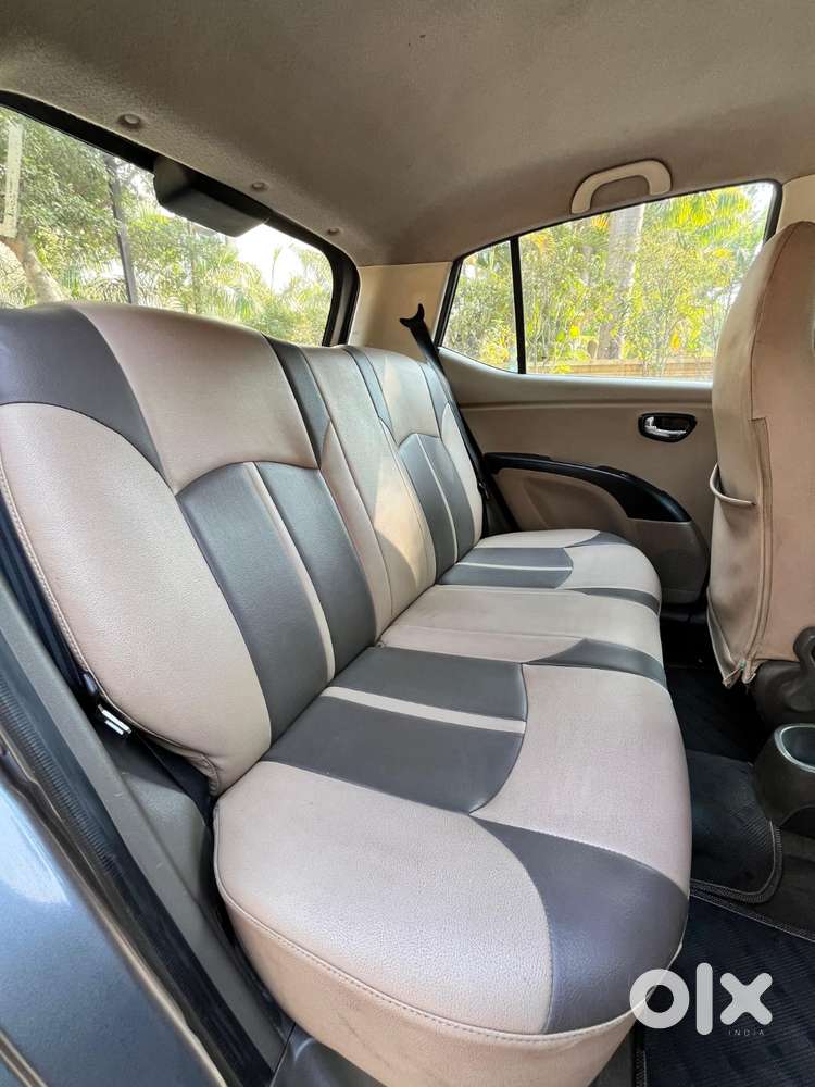 Hyundai I10 Sportz, 2011, Petrol