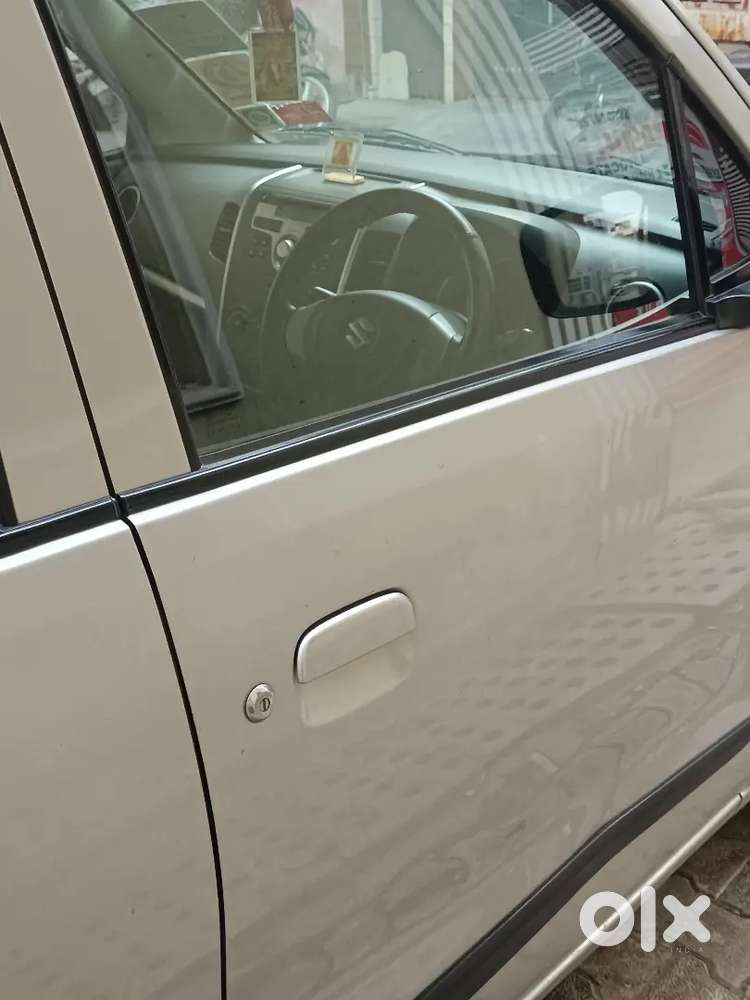 Maruti Suzuki Wagon R 1.0 2011 Petrol + Cng On Papaer Good Condition