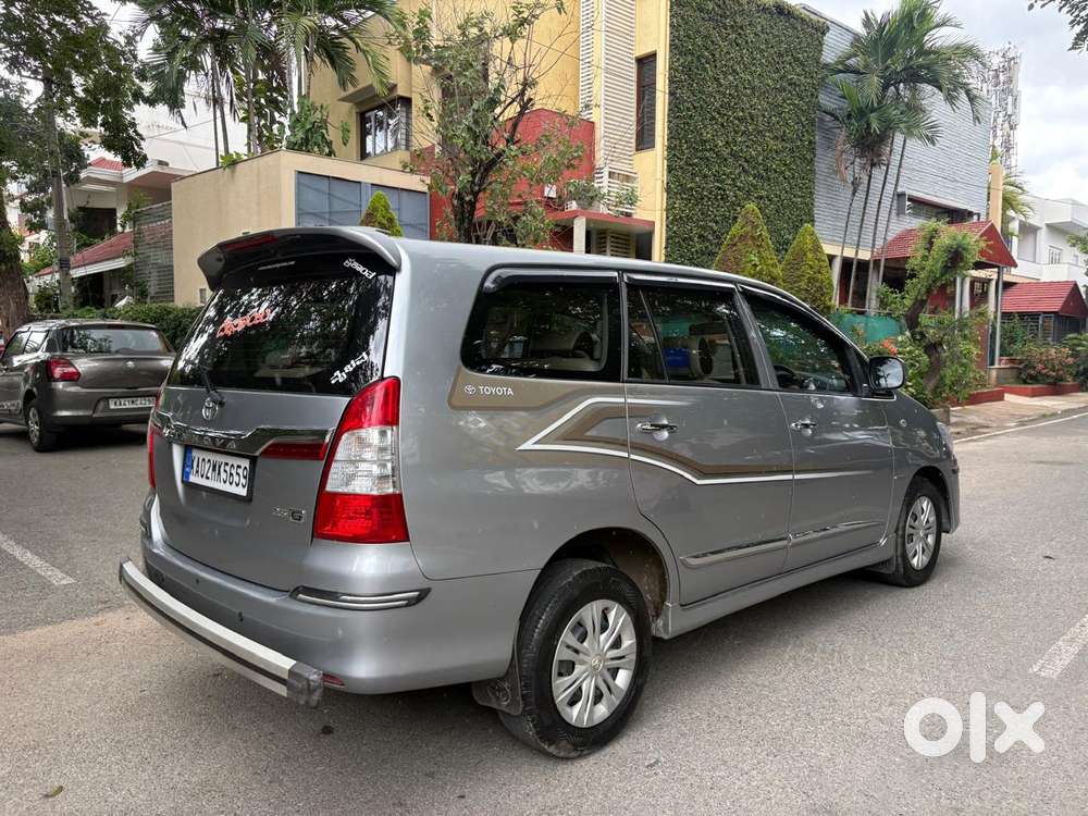 Toyota Innova 2.0 Gx 8 Seater, 2015, Diesel