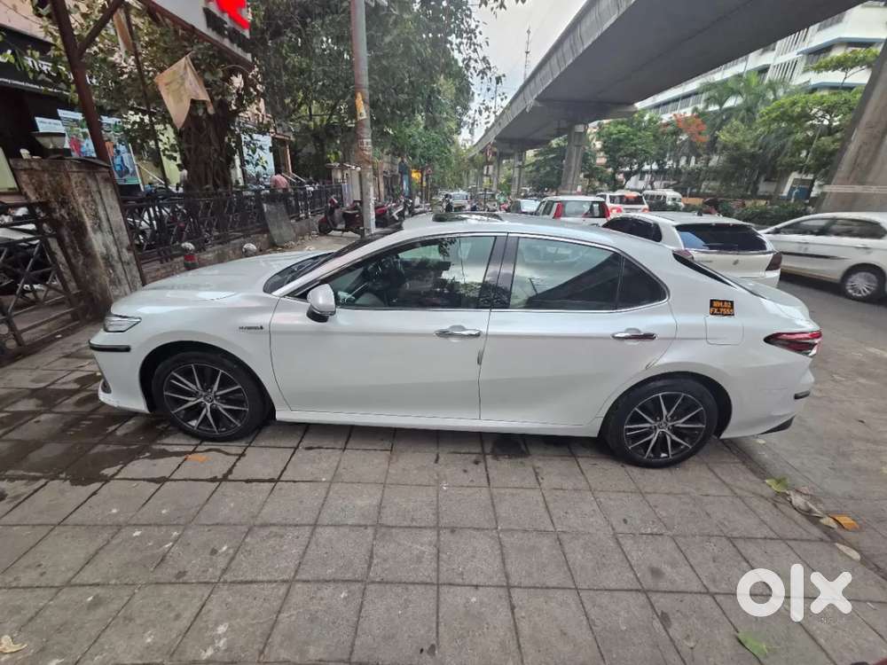 Toyota Camry Hybrid, 2024, Petrol