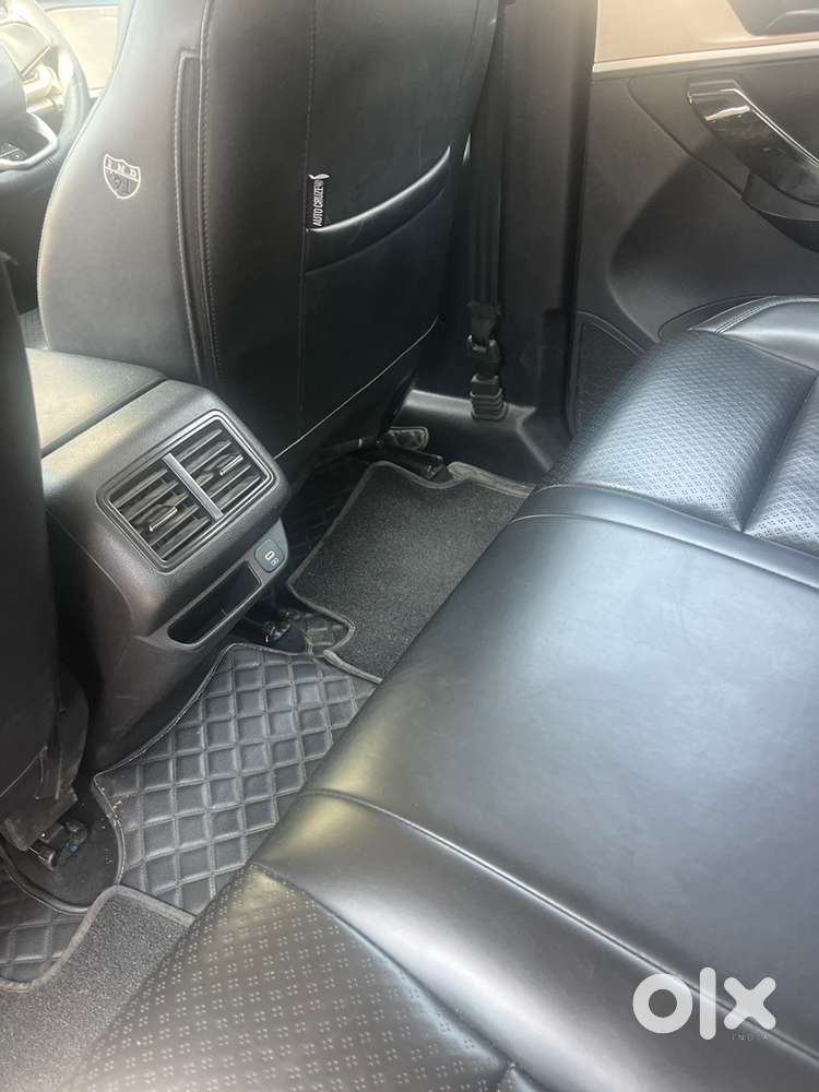 Mahindra Xuv700 Diesel 2023