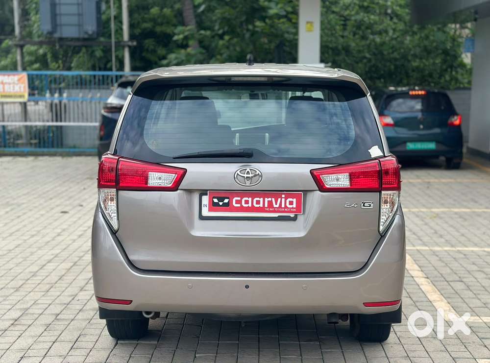 Toyota Innova Crysta 2.4 G Mt 7 Str, 2018, Diesel