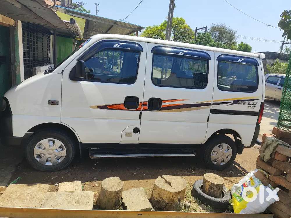 Maruti Suzuki Eeco 2022 Cng And Petrol  30600 Km Driven