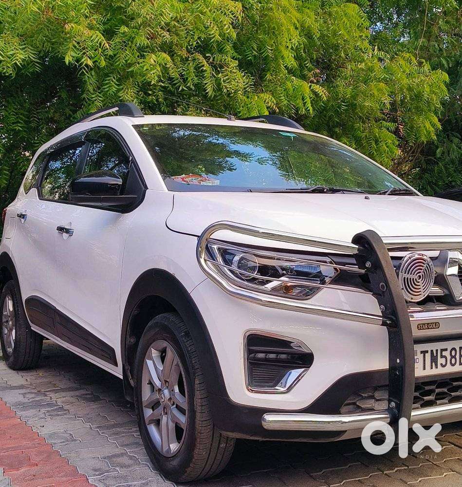 Renault Triber Rxz, 2023, Petrol