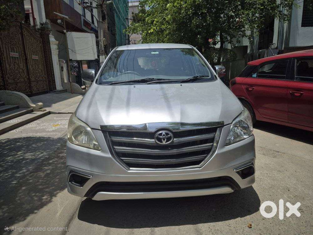 Toyota Innova 2.5 G (diesel) 8 Seater, 2014, Diesel