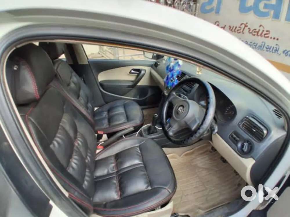 Volkswagen Polo 2012 Cng & Hybrids 116000 Km Drive
