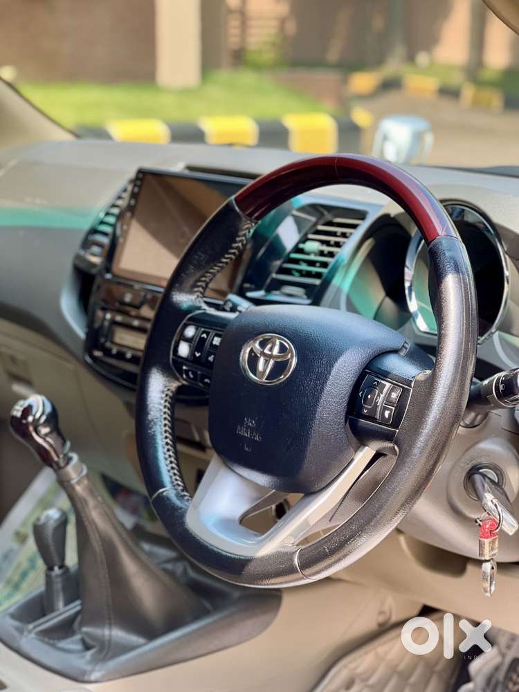 Toyota Fortuner 3.0 4x4 Manual, 2010, Diesel