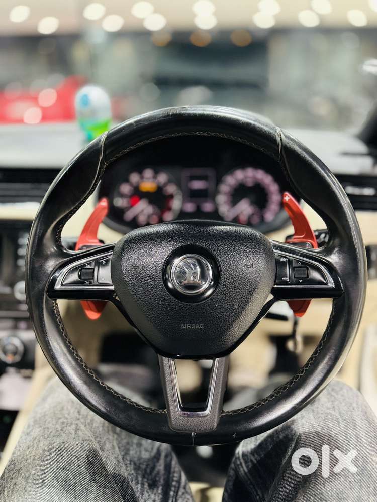 Skoda Octavia [2015-2017] 1.8 Ambition Plus Tsi At, 2015, Petrol