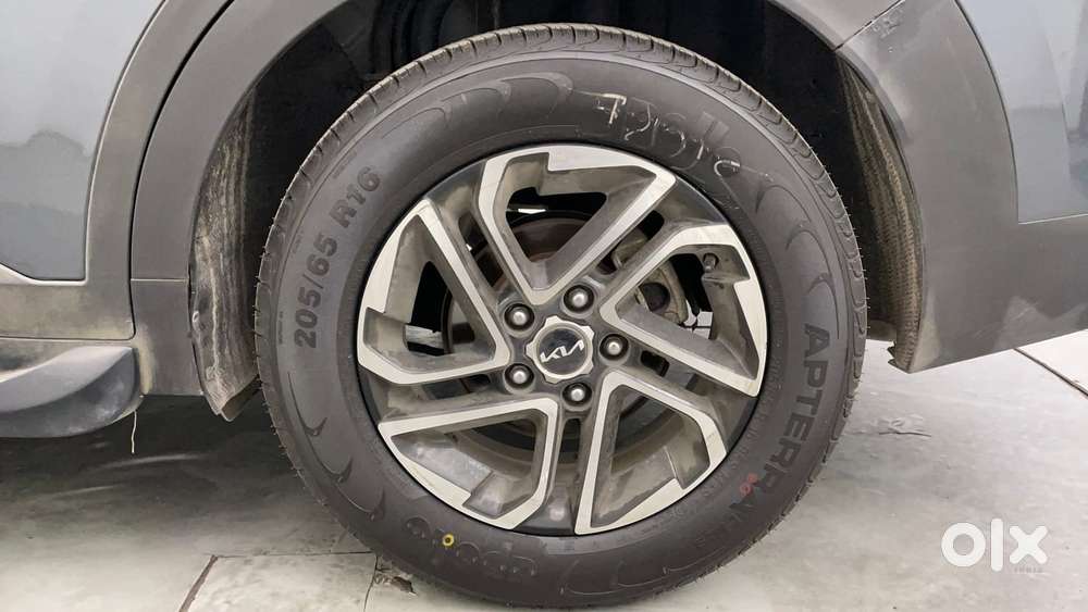 Kia Carens 1.5 Luxury Plus Diesel 7str Imt, 2023, Diesel