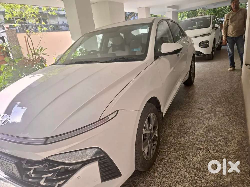 2023 Hyundai Verna Sx Mt  15.7k Km  1st Owner  Sunroof
