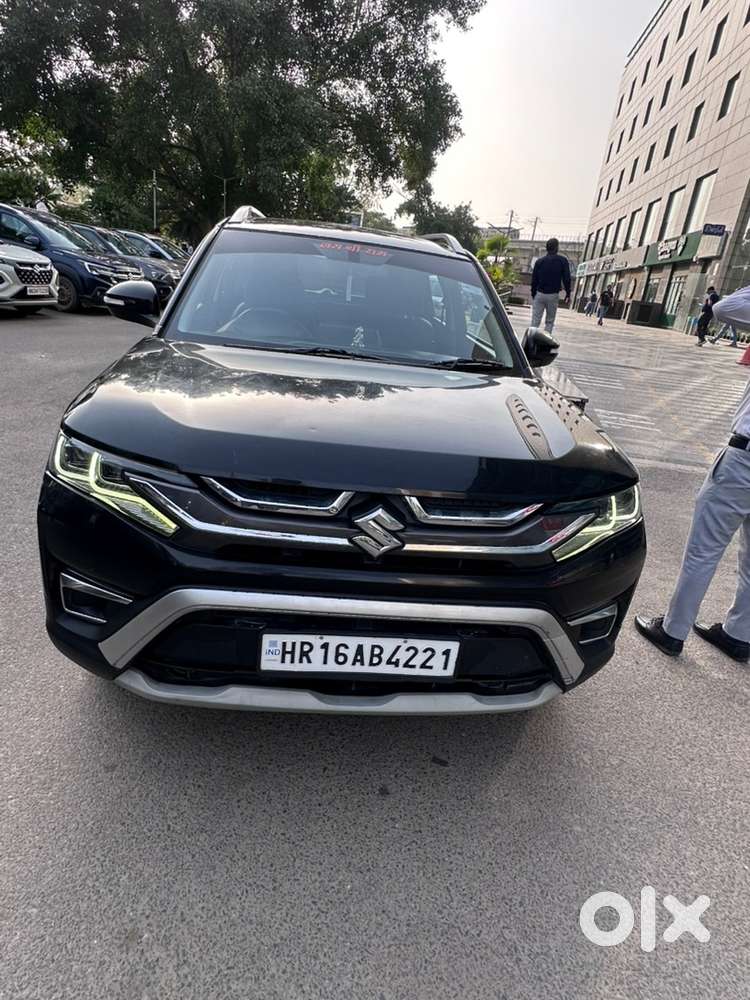 Maruti Brezza Zxi 2023 S- Cng Top Model With Sunroof