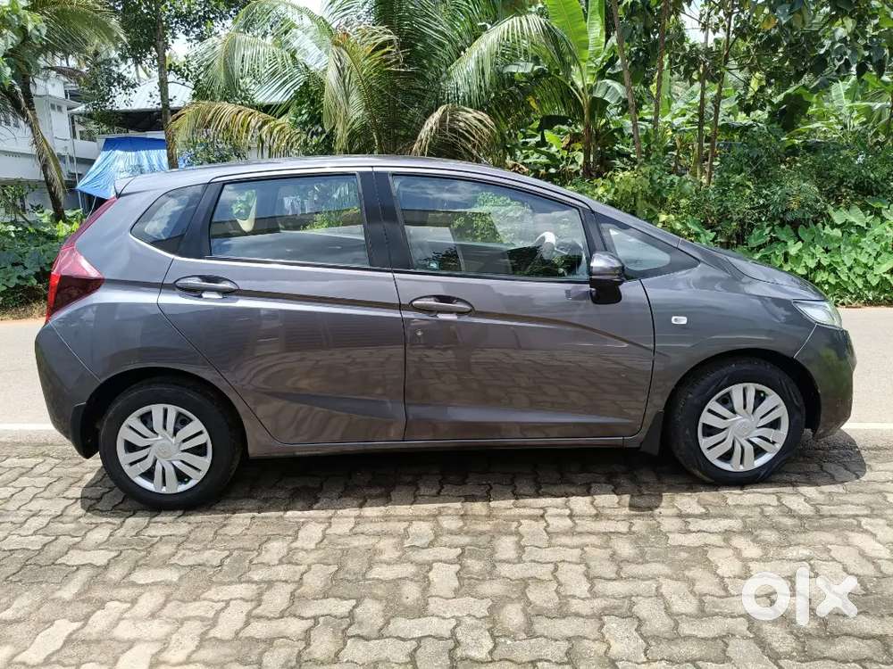 Single Owner Low Km Jazz