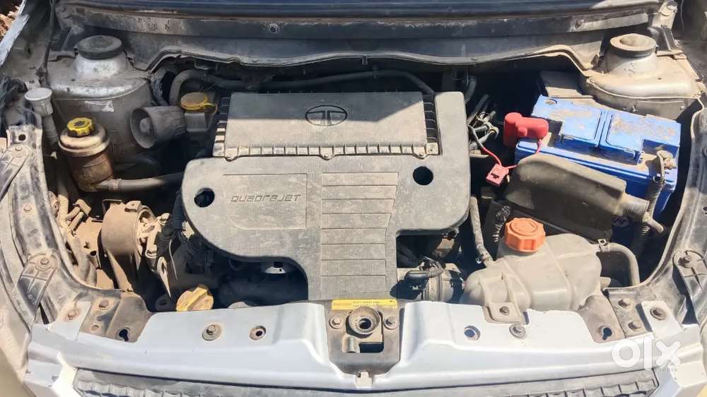 Top Class Condition., Full Ac Working,all Tyre Above 50%